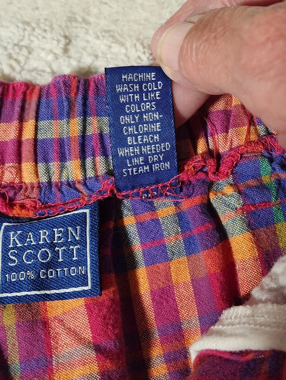 Vtg Karen Scott 90s Plaid Mom Shorts Size 12 Cotton High Waisted Pleated Madras